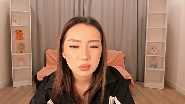 tinki winkii online show from 12/22/25, 12:46