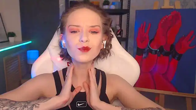 FascinatingEyess online show from 02/15/25, 01:42