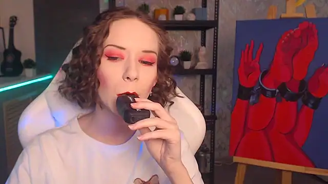 FascinatingEyess online show from 10/29/25, 06:09