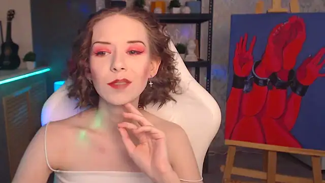 FascinatingEyess online show from 11/16/25, 06:13