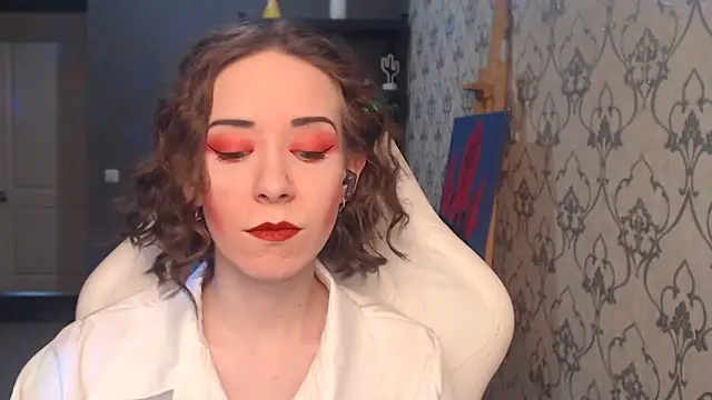 Snapshot of FascinatingEyess chatting on 05/31/26, 04:14 FascinatingEyess online show from 05/31/26, 04:14