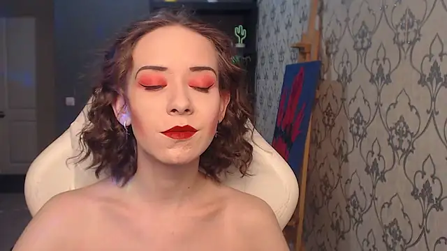 Snapshot of FascinatingEyess chatting on 06/11/26, 07:12 FascinatingEyess online show from 06/11/26, 07:12