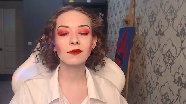 Snapshot of FascinatingEyess chatting on 06/27/26, 06:57 FascinatingEyess online show from 06/27/26, 06:57