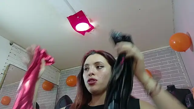 elizatexx online show from 10/20/25, 11:16