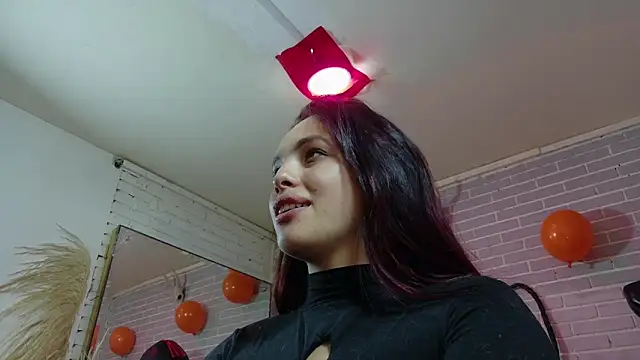 elizatexx online show from 10/22/25, 02:06