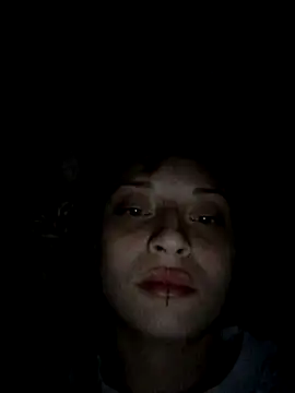 tyffani420 online show from 10/10/25, 09:41