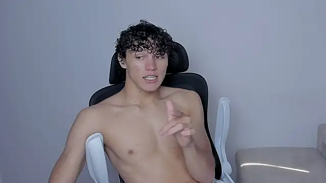 laurent nova online show from 11/23/25, 05:57