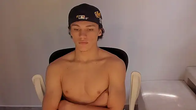 laurent nova online show from 12/19/25, 06:04