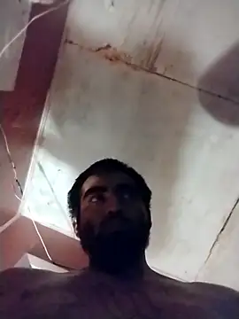 Snapshot of brownfeet chatting on 12/16/24, 08:41 brownfeet online show from 12/16/24, 08:41