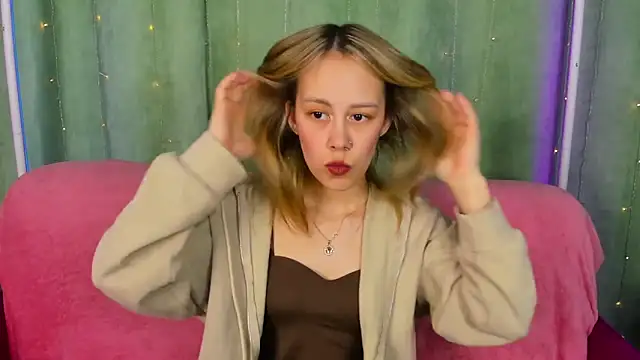 SofiaSolar online show from 04/06/26, 04:46