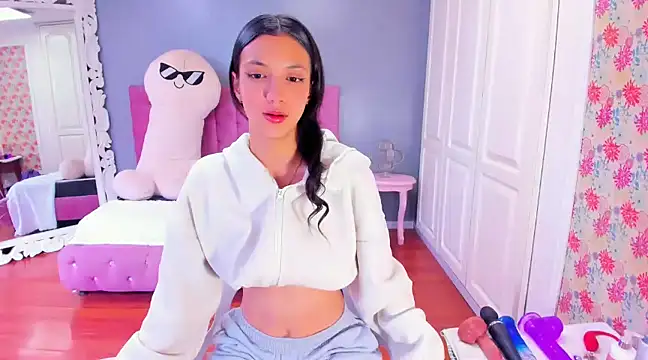 Iris Stone  online show from 01/17/25, 01:35