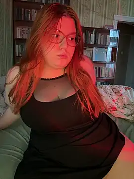 Melissa Purr online show from 10/24/25, 09:17