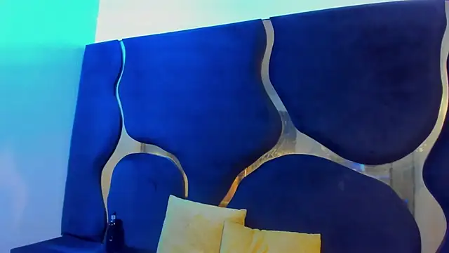 Ivanna18 x online show from 10/30/25, 03:41