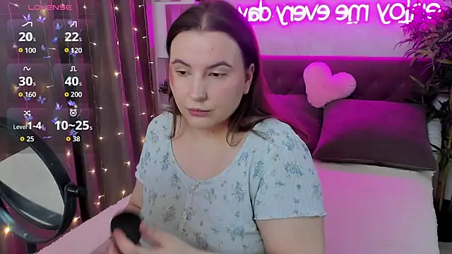 FeralPeach online show from 04/04/26, 03:49