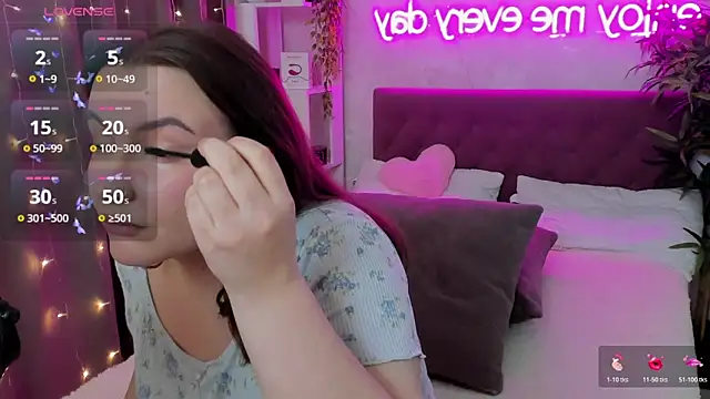 FeralPeach online show from 04/19/26, 08:02