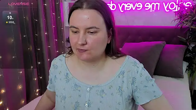 FeralPeach online show from 05/28/26, 06:32