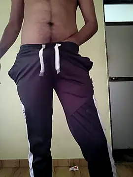 Snapshot of Collegeboywithbigweapan21 chatting on 04/18/26, 08:18 Collegeboywithbigweapan21 online show from 04/18/26, 08:18