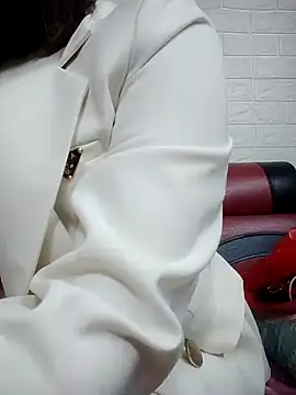 Rose DiDi online show from 01/25/25, 05:18