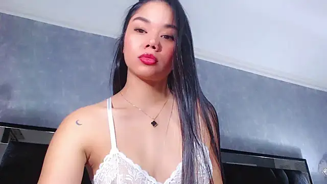 JasmineMoore online show from 03/04/25, 08:38
