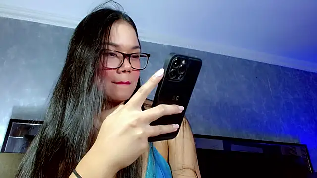 JasmineMoore online show from 06/02/26, 10:01
