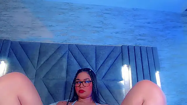 JasmineMoore online show from 06/19/26, 09:29
