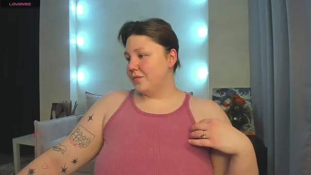 Ruth Oliver online show from 01/13/26, 01:22