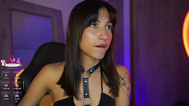 MissKorah online show from 09/26/25, 12:25