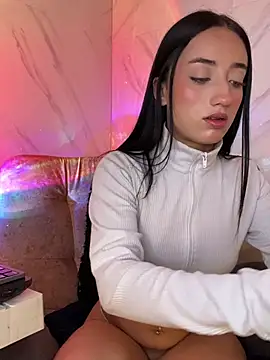 Ady 18 online show from 02/12/25, 08:40