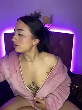 Ady 18 online show from 03/14/25, 11:53