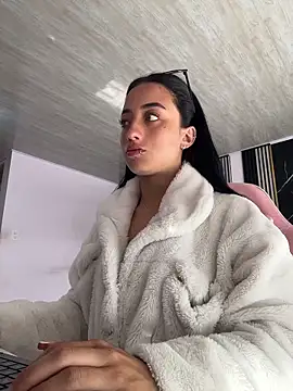 Snapshot of Ady_18 chatting on 05/20/26, 02:23 Ady 18 online show from 05/20/26, 02:23