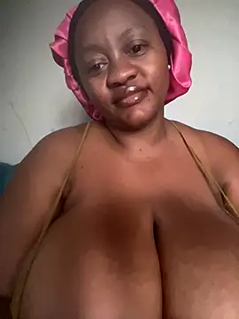 Chubbykarisma27 online show from 09/27/25, 12:54