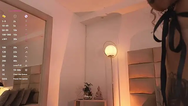 mssjulia online show from 01/27/25, 11:54