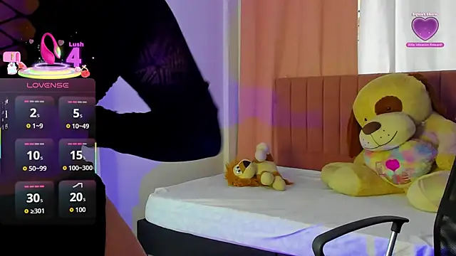 Snapshot of Agnescruzz chatting on 12/18/25, 09:10 Agnescruzz online show from 12/18/25, 09:10