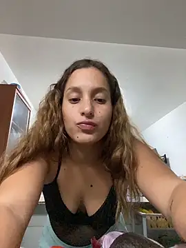 Snapshot of Agnescruzz chatting on 03/03/26, 07:42 Agnescruzz online show from 03/03/26, 07:42