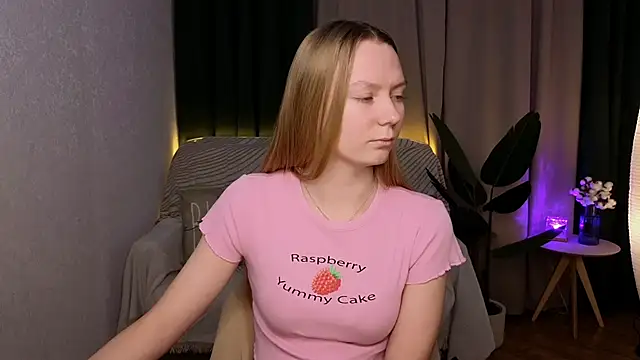 CarolynCohen   online show from 01/17/25, 01:57