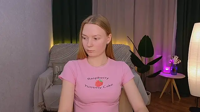 CarolynCohen   online show from 02/06/25, 05:14