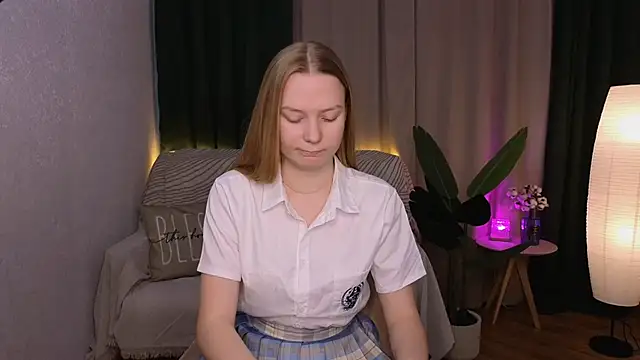 CarolynCohen   online show from 02/27/25, 02:10