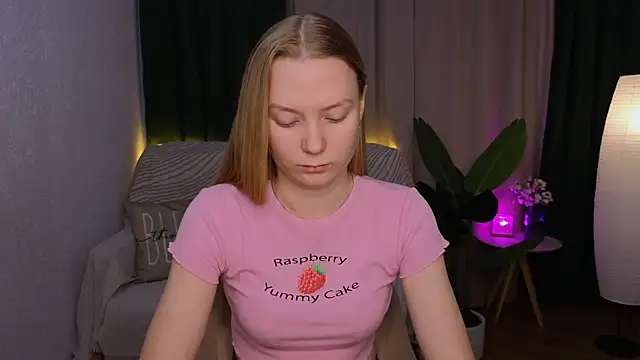 CarolynCohen   online show from 02/28/25, 02:09