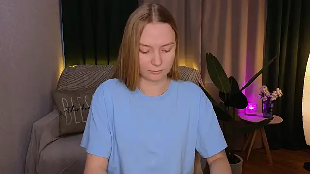 CarolynCohen   online show from 03/09/25, 05:00