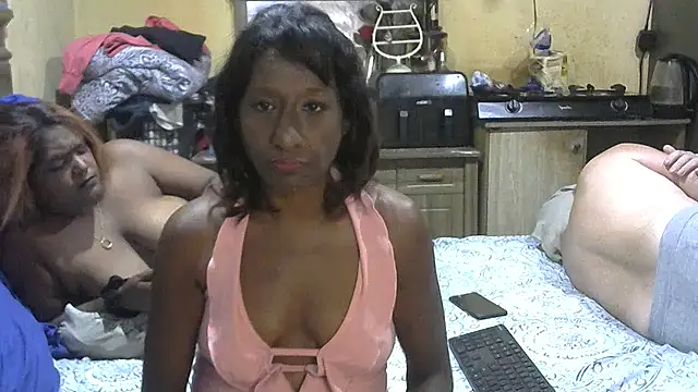 Snapshot of mysterouskat69 chatting on 02/09/25, 04:50 mysterouskat69 online show from 02/09/25, 04:50