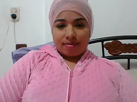 hurrem had online show from 11/30/25, 12:31