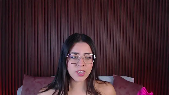 lizowenn  online show from 03/15/25, 01:29