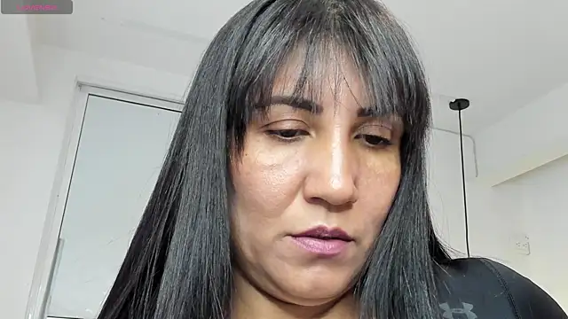Snapshot of GiaFox_ chatting on 05/16/26, 12:40 GiaFox online show from 05/16/26, 12:40