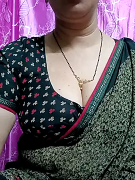 Rosy-B online show from 02/28/25, 12:32