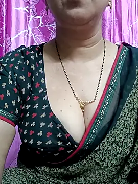 Rosy-B online show from 03/01/25, 05:27