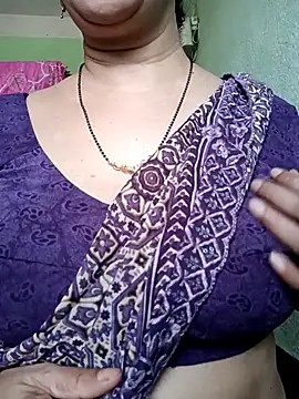 Rosy-B online show from 04/17/26, 09:56