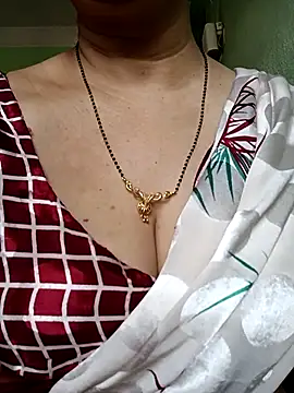 Rosy-B online show from 04/24/26, 09:45