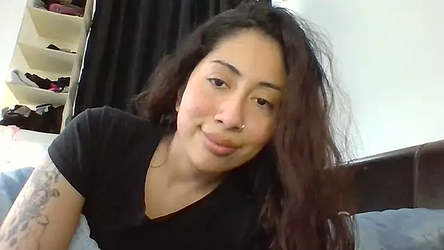 LorenaAnderson online show from 02/17/25, 01:53