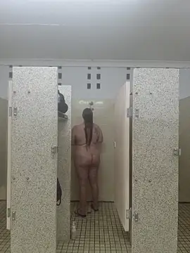 Off the Lesh online show from 11/17/25, 12:11