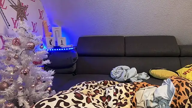 Cookieboy88 online show from 11/19/25, 10:04